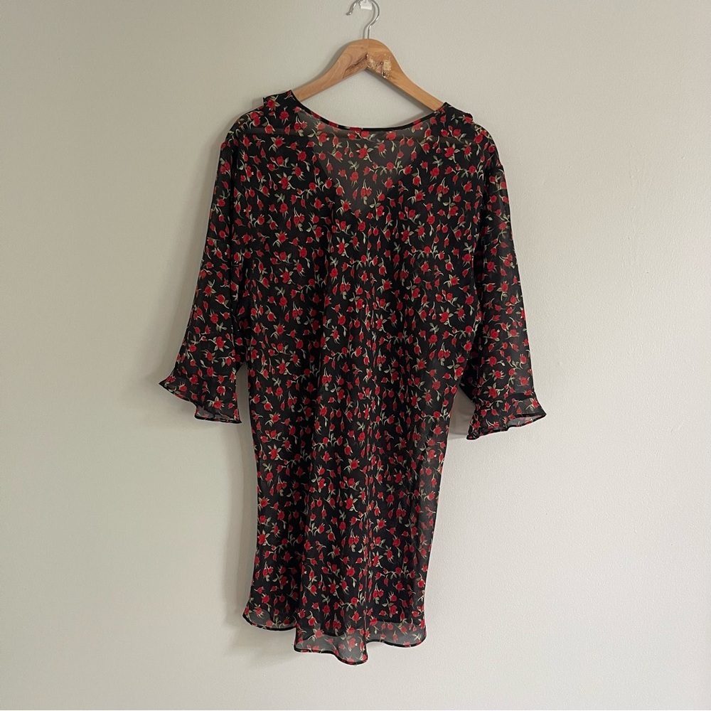 Floral Black and Red Nightgown - Picture 8 of 9